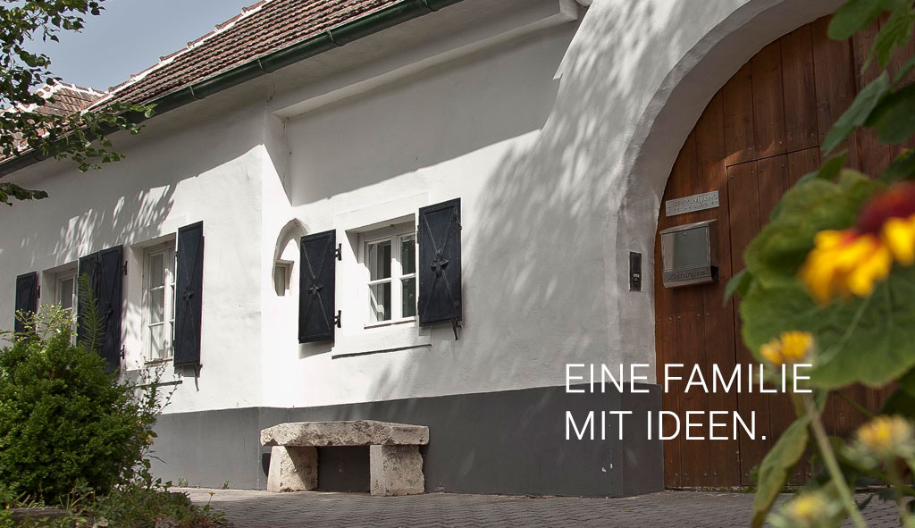 Über Uns
